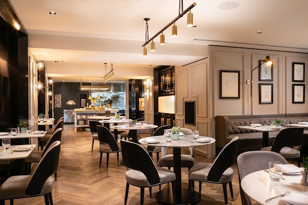 Kitchen at Holmes