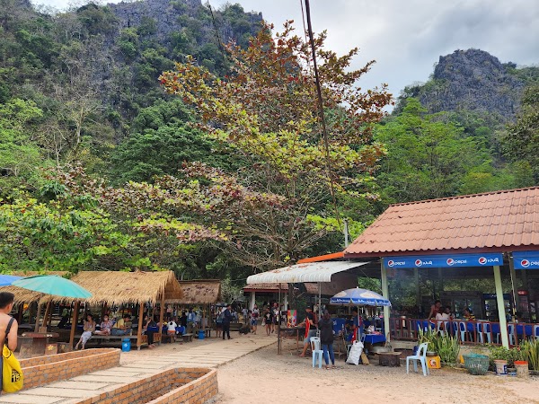 Blue Lagoon 1 and Phu Kham Cave Vang Vieng 2