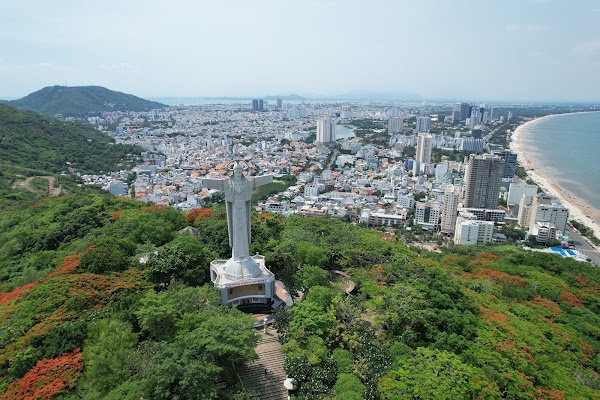 Jesus Christ Statue 4
