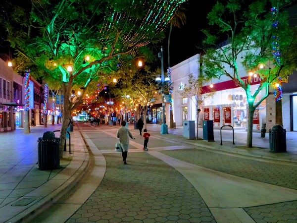 3rd Street Promenade 5