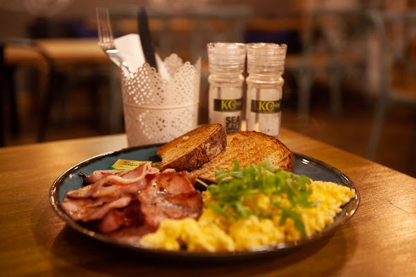 Cafe Edinburgh 5