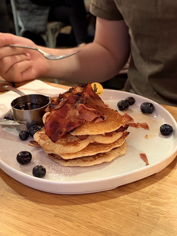 Cafe Edinburgh 2