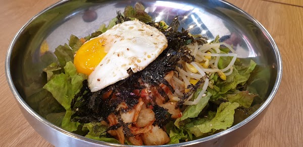우영우김밥/고기국수