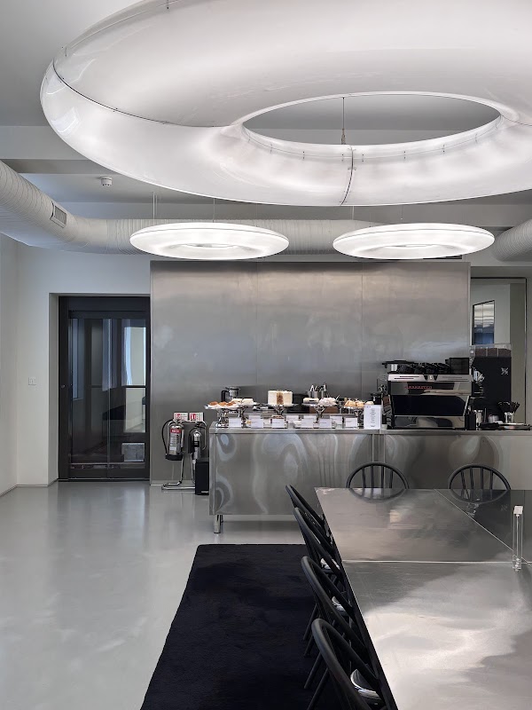ALAÏA Café & Bookstore 4
