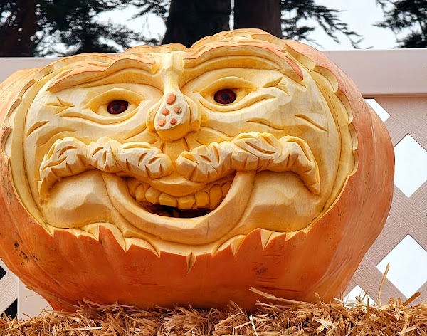 Half Moon Bay Art and Pumpkin Festival 2