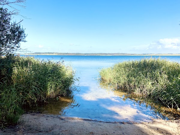 Vandet Lake