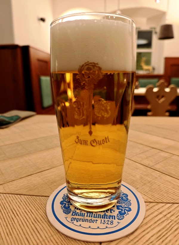 Stiftungsgasthaus Zum Gustl 2