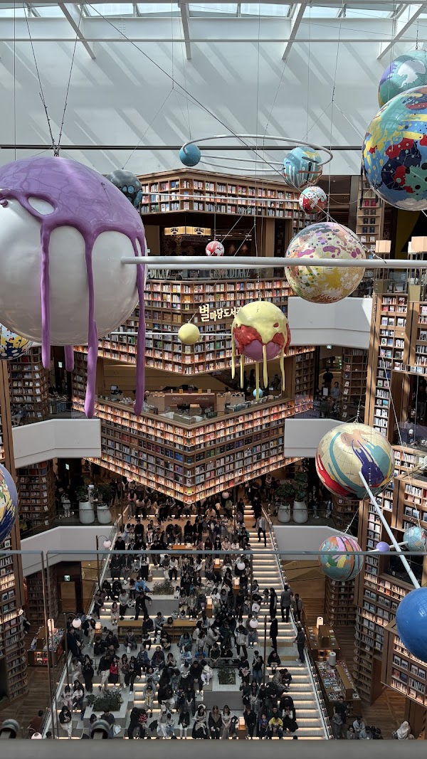 Byeolmadang Library Starfield Suwon 3