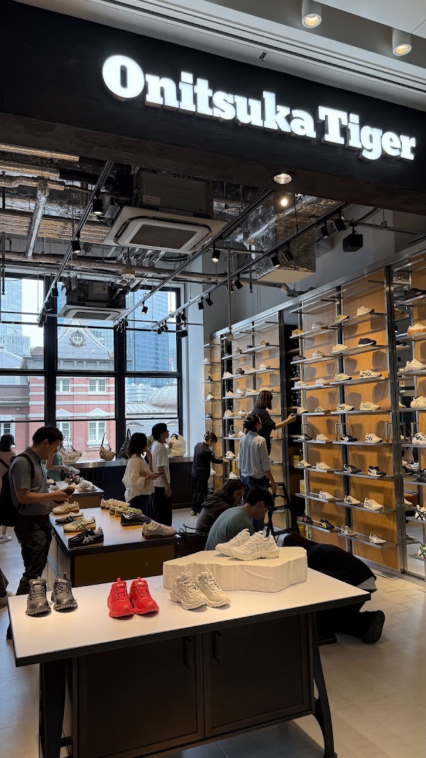 Onitsuka Tiger Marunouchi Store 2