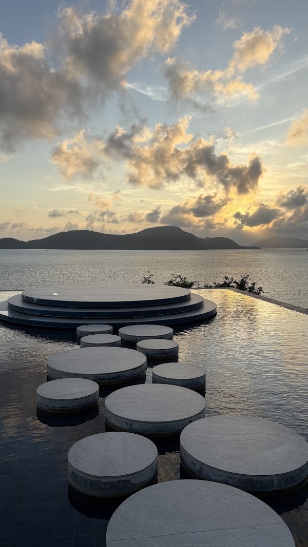 TU, Sri Panwa Phuket 4