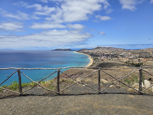 Blue waters around the world 4
