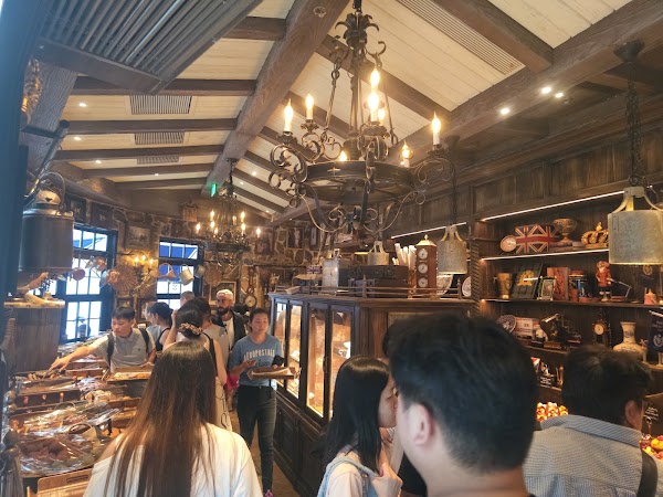 Amo Cake Store 4