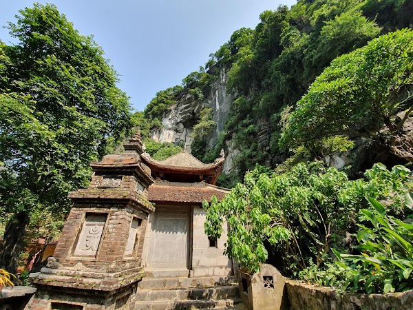 Bich Dong Pagoda 5