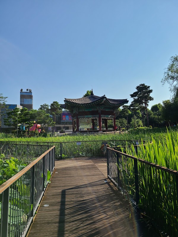 Children's Grand Park 1