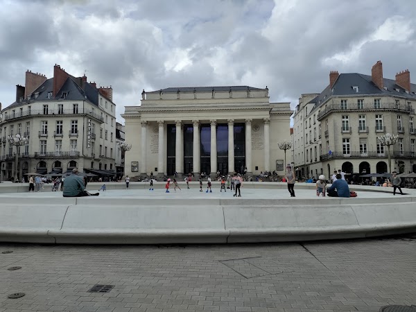 Place Graslin 1