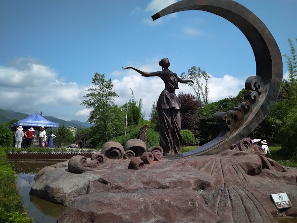 Mingyue Mountain 1