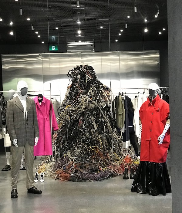 SSENSE Montréal 3