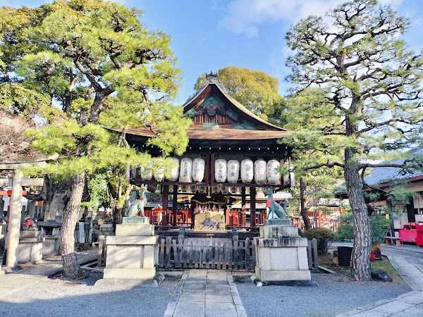Manzoku Inari-jinja Shrine 1