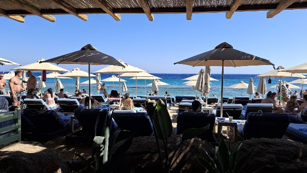 Paradise Beach Club Mykonos 5