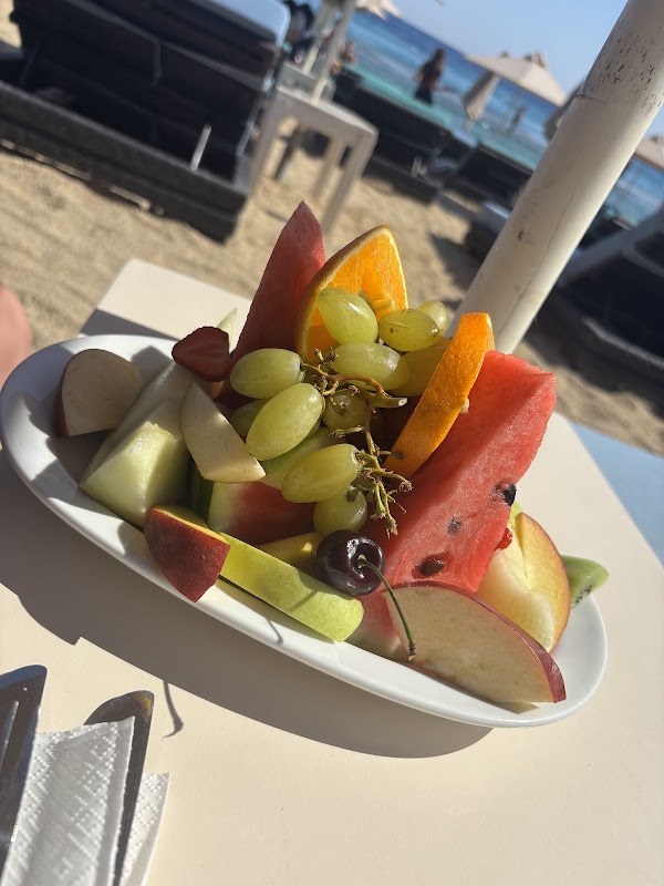 Paradise Beach Club Mykonos 3