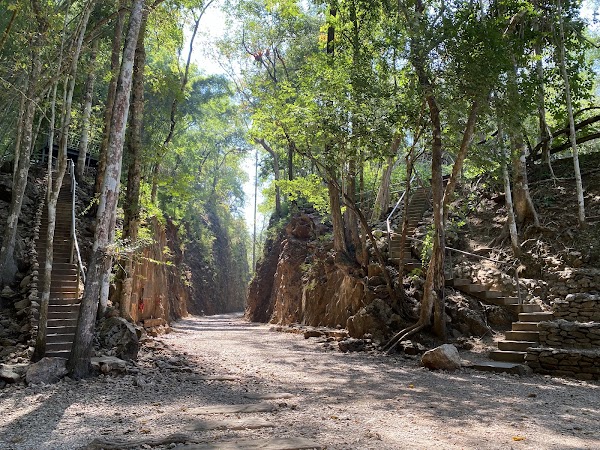 Hellfire Pass Interpretive Centre 4