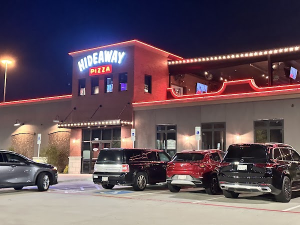 Hideaway Pizza