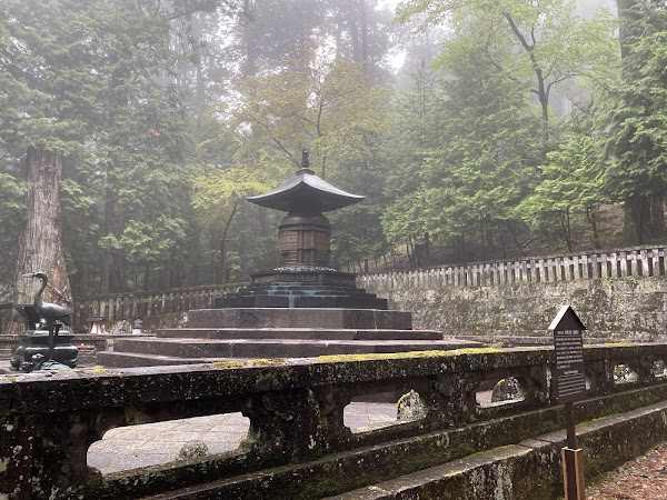 Okusha Hōtō Pagoda (Mausoleum of Tokugawa Ieyasu) 5