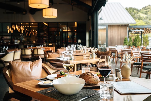 TRUSS Restaurant & Bar 3