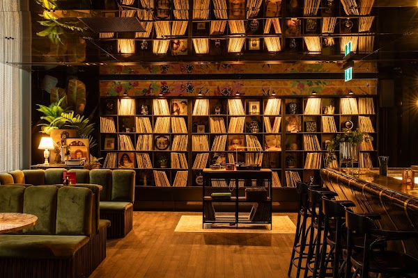 Le Vinyl Bar par W Montréal
