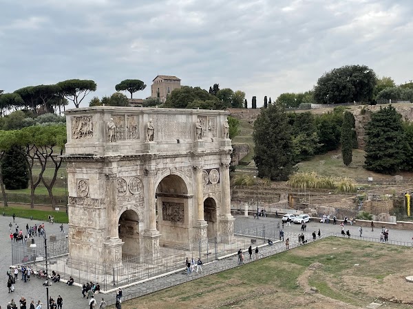 Arch of Constantine 5