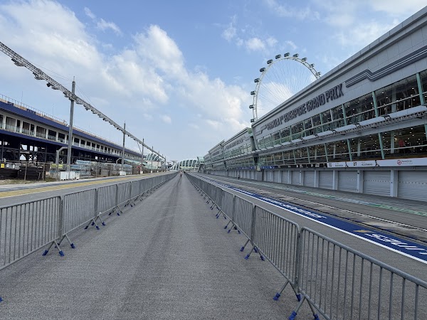 Formula 1 Singapore - Singapore Night Race 1