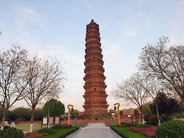 开宝寺琉璃塔