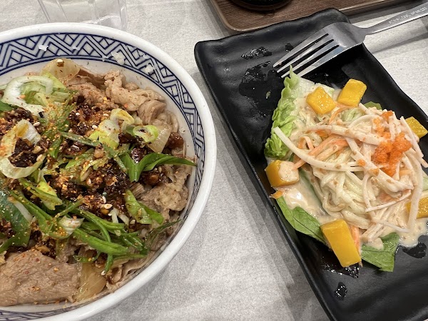 Yoshinoya - Gateway Mall 2 5