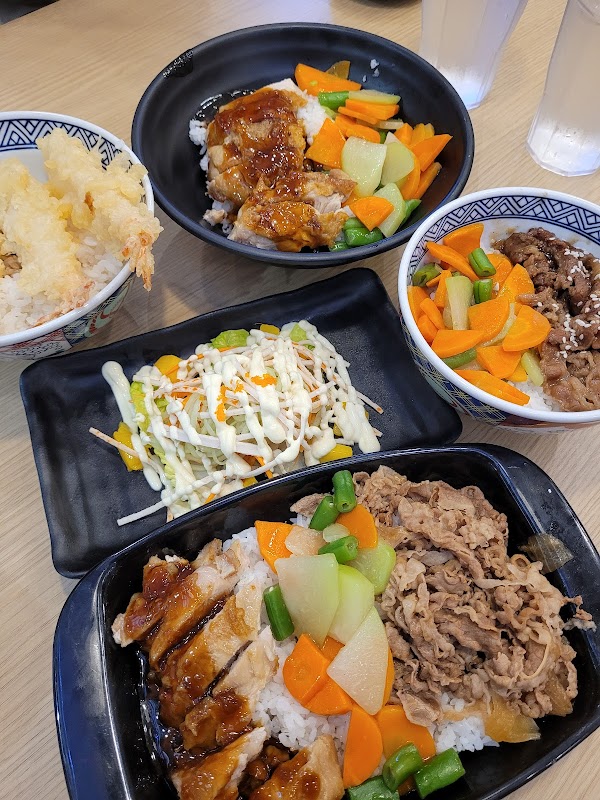 Yoshinoya - Gateway Mall 2 3