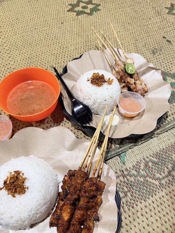 SATE FLAMBOYAN “SATE MERAH & TAICHAN” 1