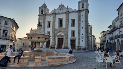 Evora