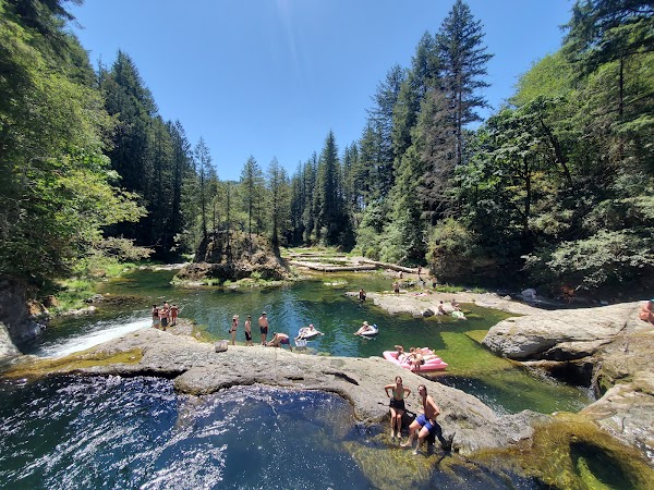 Naked Falls