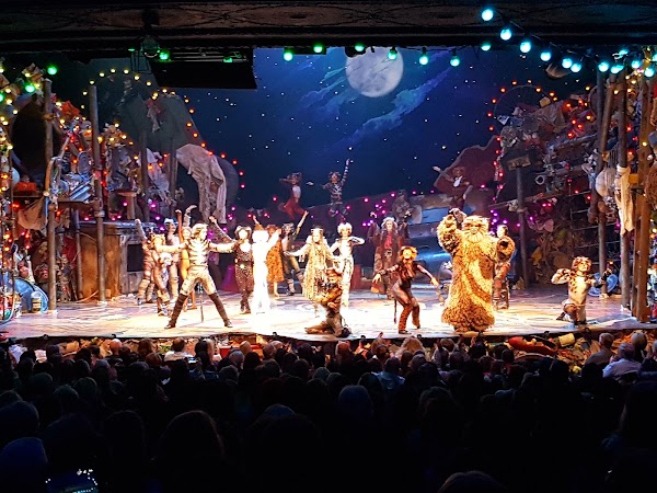 Neil Simon Theatre 4