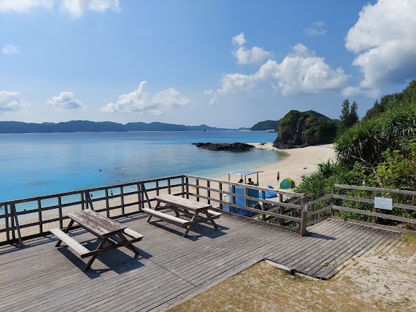 Furuzamami Beach 2