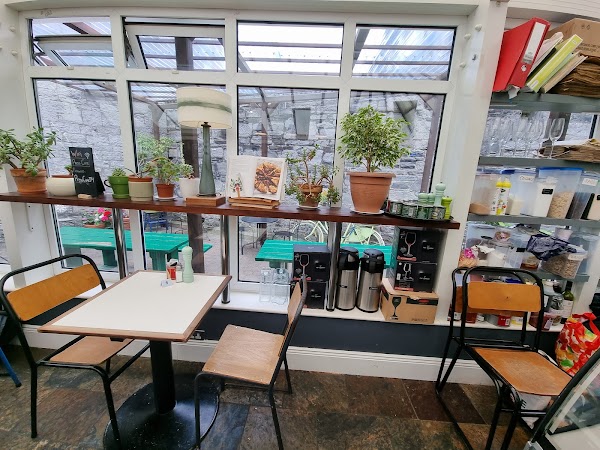 Press Cafe 1