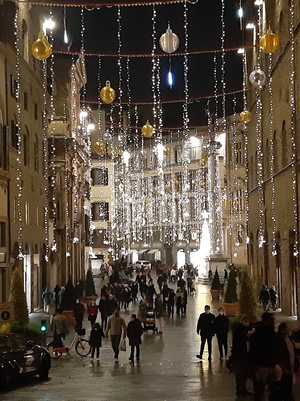 Via dè Tornabuoni 5