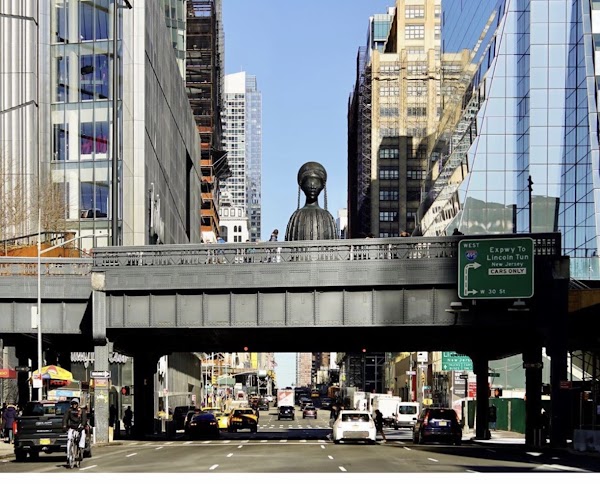 High Line Plinth