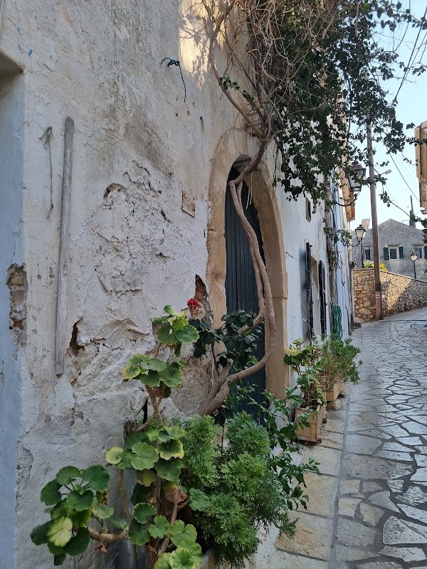 Liapades 3