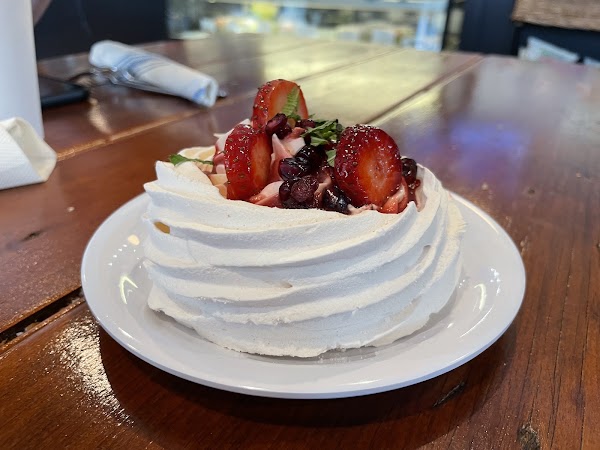 Le Marche Bakery & Cafe 5