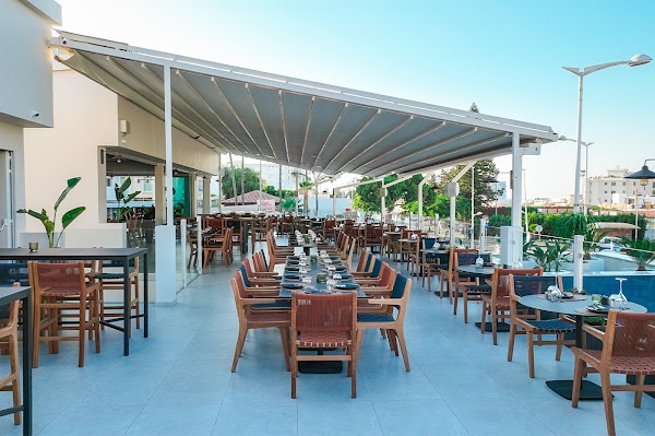 Nubila RoofTop Restaurant - Bar
