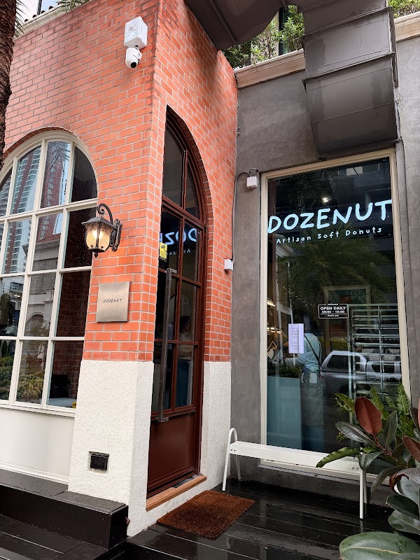 Dozenut