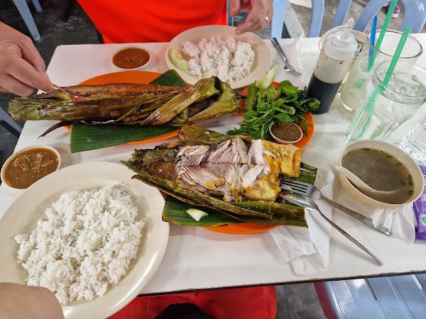 Mat Teh Ikan Bakar 4