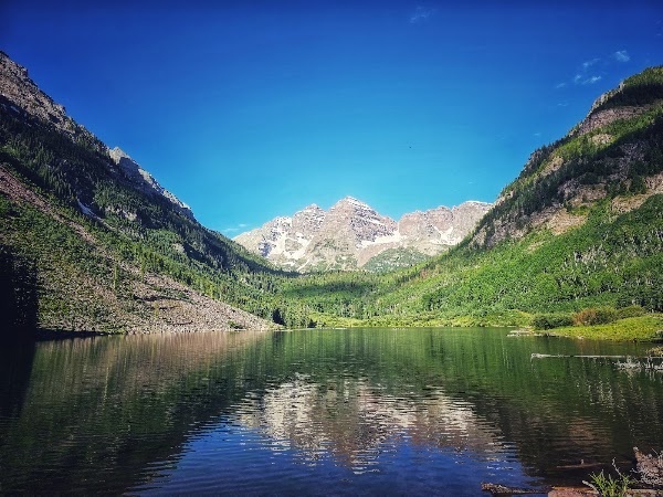 Maroon Lake Trailhead