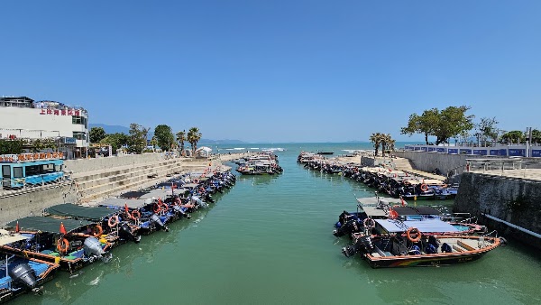 Yangmeikeng Resort