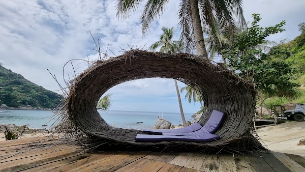 Nui Beach 4
